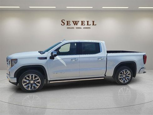New 2026 GMC Sierra 1500 Denali image 2