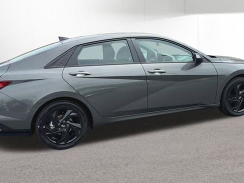 New 2026 Hyundai Elantra Sport FWD image 10