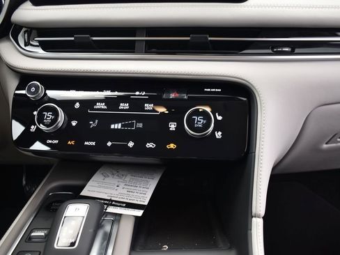 Certified 2026 INFINITI QX60 Luxe w/ Cargo Package image 28