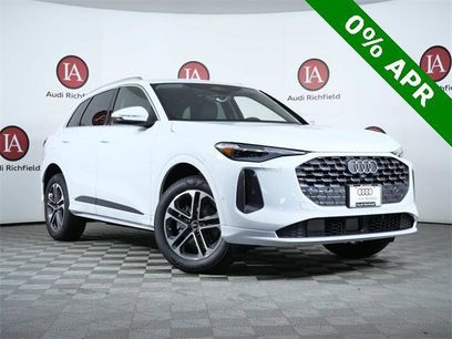 New 2025 Audi Q5 Premium Plus