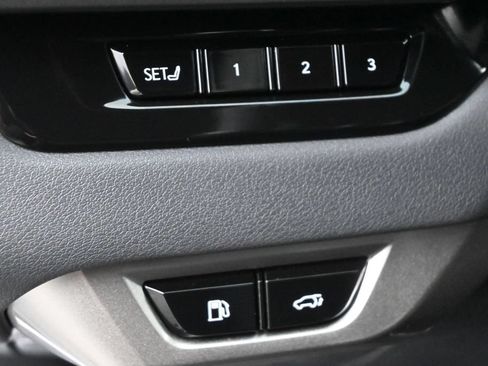 Used 2023 Lexus RX 350 Premium w/ Cold Area Package FWD image 5