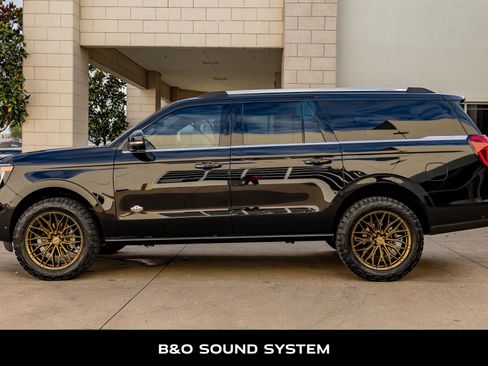 Used 2025 Ford Expedition Max King Ranch image 6