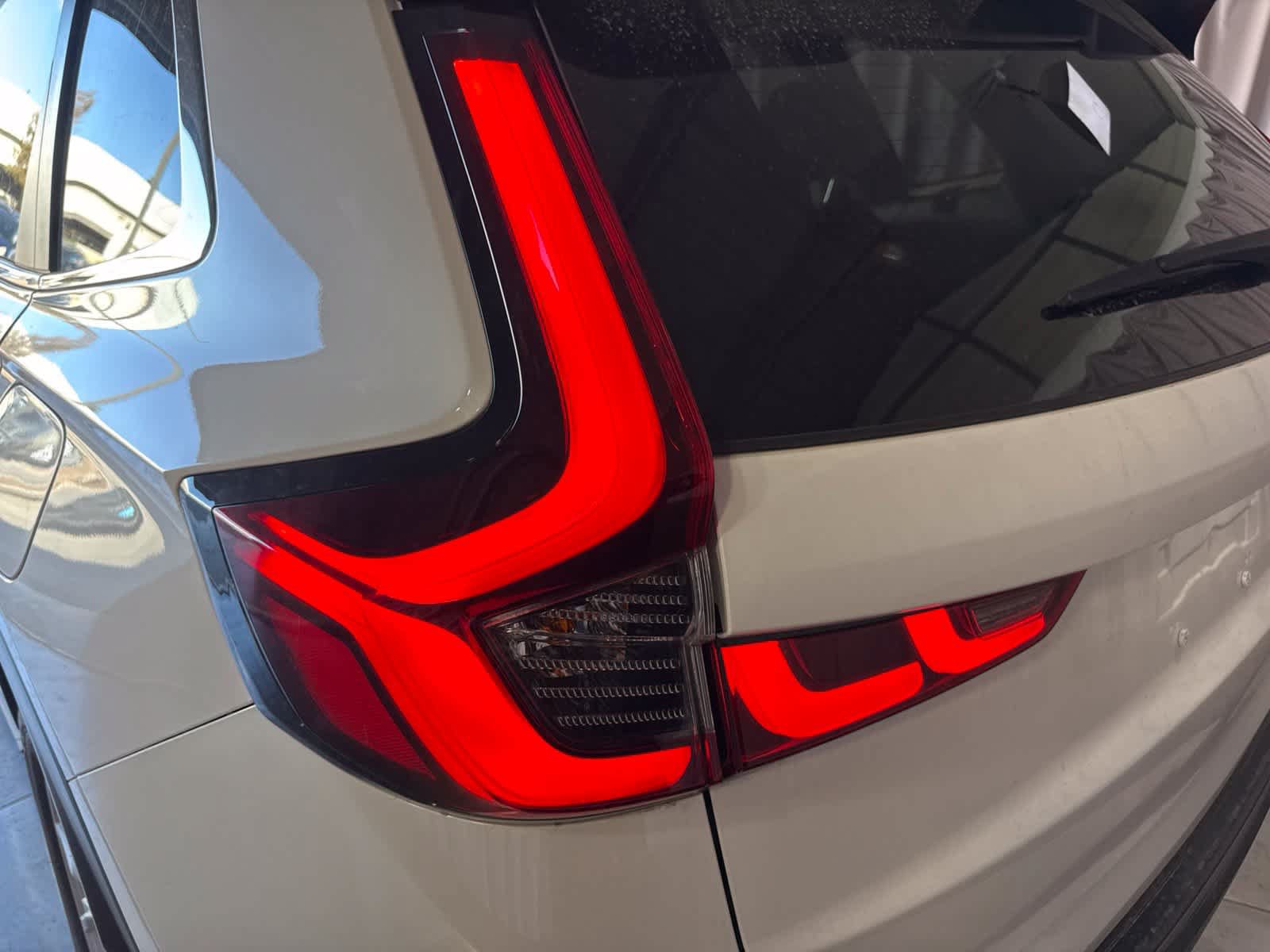 Used 2024 Honda CR-V EX image 12