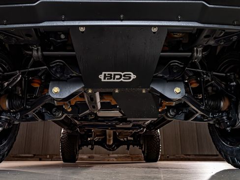 Used 2025 GMC Sierra 3500 AT4 w/ AT4 Premium Plus Package image 12