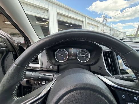 Used 2024 Subaru Forester Premium AWD/4WD image 15