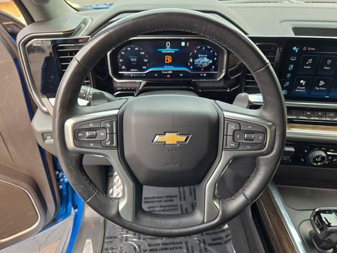 Certified 2023 Chevrolet Silverado 1500 LT w/ Protection Package AWD/4WD image 32