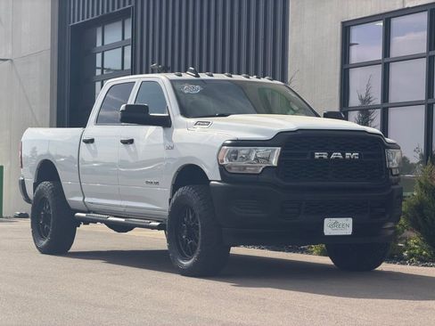 Used 2022 RAM 2500 Tradesman AWD/4WD image 4