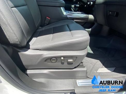 Used 2025 Chevrolet Silverado 1500 LTZ w/ Technology Package AWD/4WD image 16