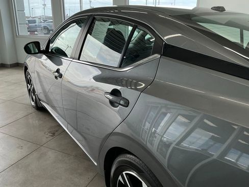Used 2024 Nissan Sentra SV w/ Trunk Package FWD image 5