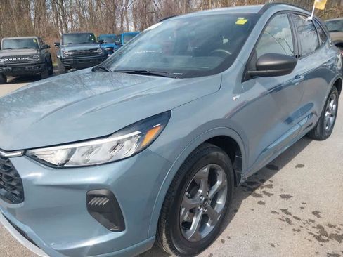Certified 2023 Ford Escape ST-Line w/ Tech Pack #1 AWD/4WD image 27