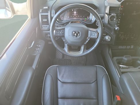 Certified 2025 RAM 1500 Limited AWD/4WD image 8