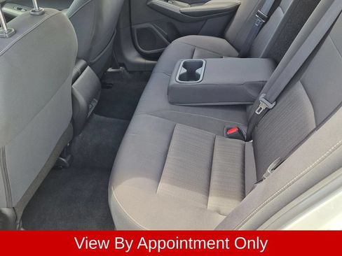 Used 2025 Nissan Altima 2.5 SV FWD image 25