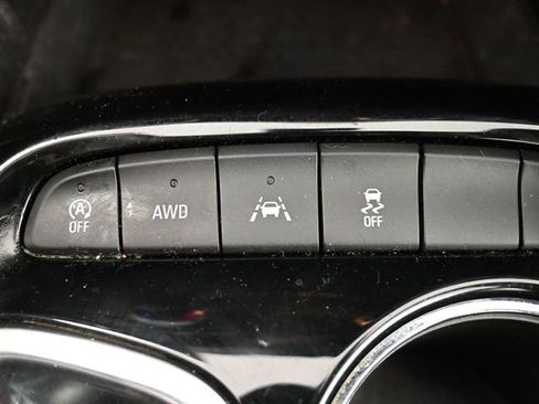 Used 2025 Buick Encore GX Preferred image 25