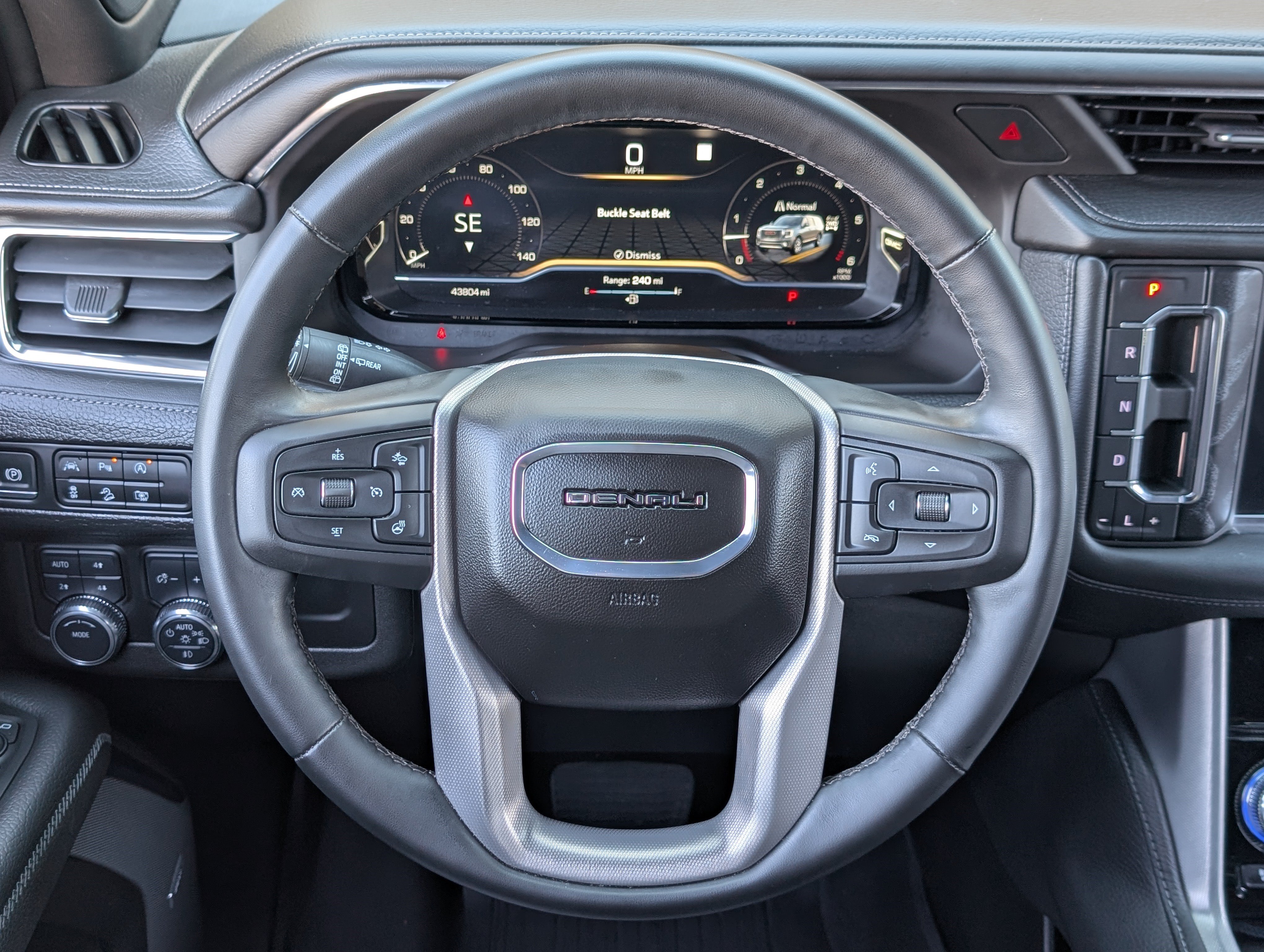 Used 2023 GMC Yukon Denali AWD/4WD image 23