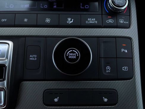 Used 2025 Hyundai Palisade SEL FWD image 27