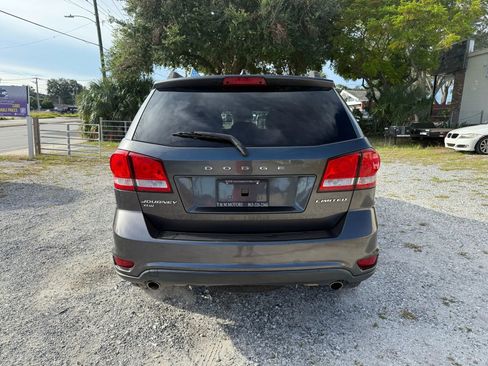 Used 2014 Dodge Journey Limited w/ Flexible Seating Group image 5