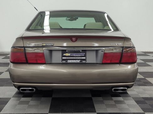 Used 2000 Cadillac Seville STS w/ Convenience Pkg FWD image 6