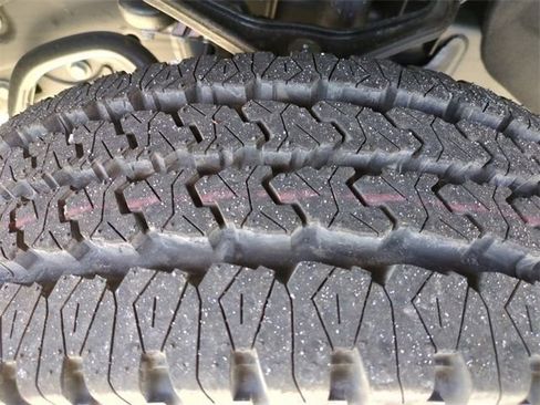 New 2024 GMC Sierra 2500 Pro w/ Convenience Package image 12