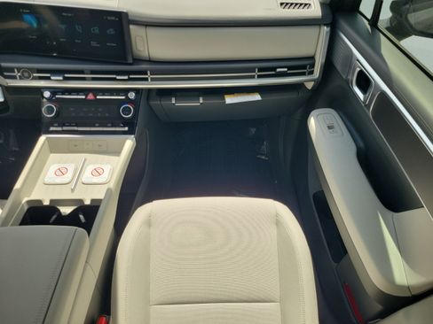 New 2026 Hyundai Santa Fe SE FWD image 13