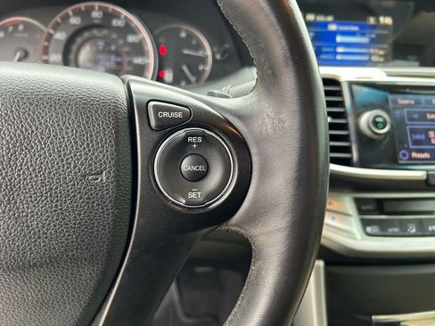 Used 2013 Honda Accord EX-L image 24