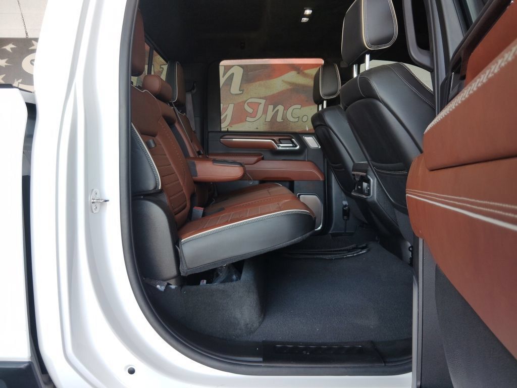 Used 2024 GMC Sierra 2500 Denali Ultimate AWD/4WD image 15