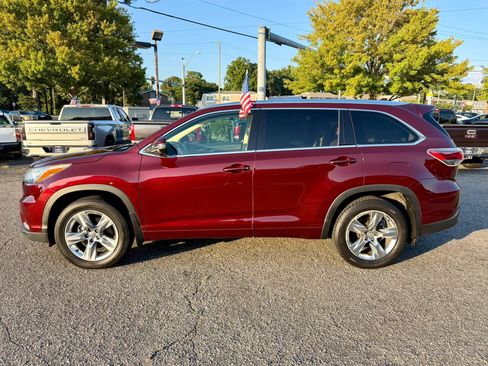 Used 2014 Toyota Highlander Limited Platinum AWD/4WD image 2