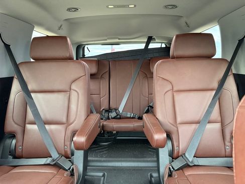 Used 2019 Chevrolet Tahoe Premier w/ Premier Plus Edition AWD/4WD image 52