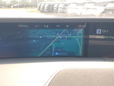 New 2026 Lincoln Nautilus Premier w/ Equipment Group 102A AWD/4WD image 21
