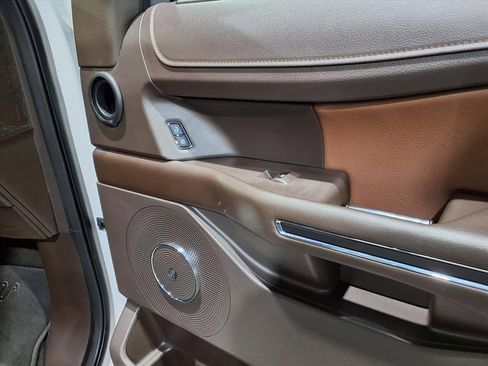 Used 2022 Ford Expedition King Ranch image 24