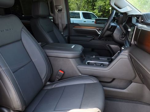 Certified 2025 GMC Sierra 2500 Denali w/ Denali Reserve Package image 30