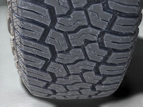 Used 2023 Toyota Tundra Platinum AWD/4WD image 40