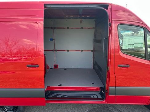 New 2026 Mercedes-Benz Sprinter 2500 image 28
