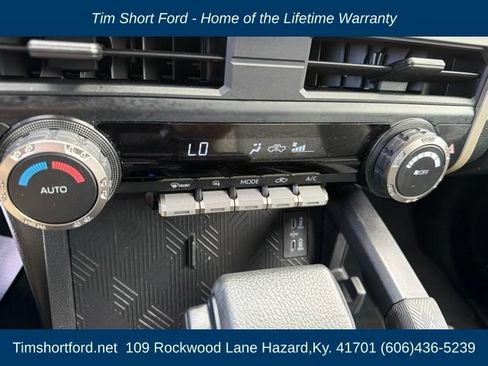 Used 2026 Toyota Tacoma TRD Off-Road AWD/4WD image 9