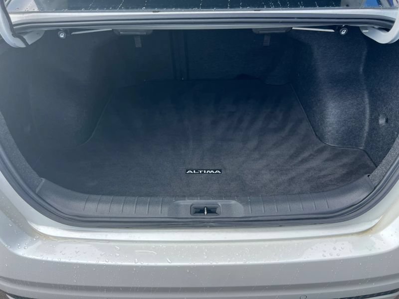 Used 2020 Nissan Altima 2.5 SV AWD/4WD image 14