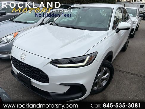 Used 2023 Honda HR-V LX image 1