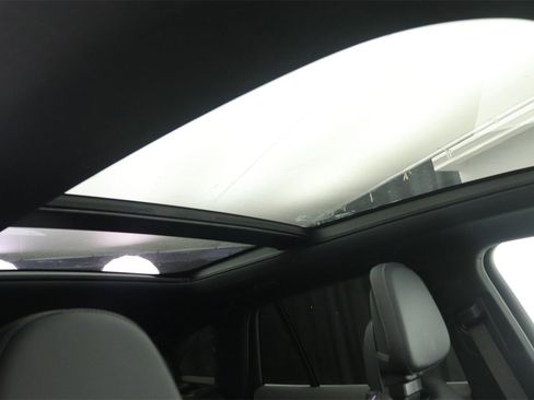 New 2026 Mercedes-Benz EQE 320 4MATIC SUV image 15