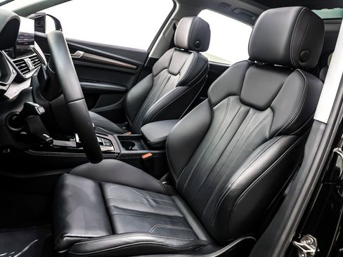 Used 2025 Audi Q5 2.0T Premium Plus w/ Premium Plus Package image 18