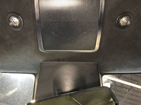 Used 2018 Tesla Model S 100D image 36