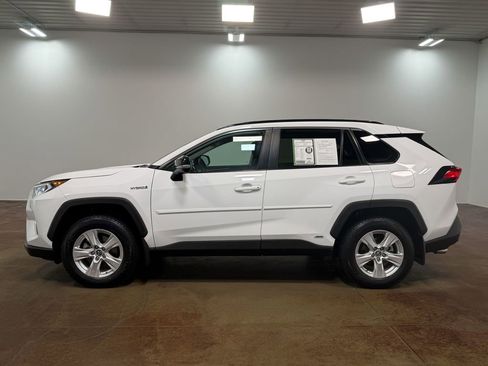 Used 2019 Toyota RAV4 XLE w/ Convenience Package AWD/4WD image 27