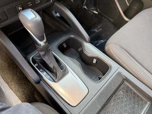 Used 2022 Nissan Frontier S w/ Technology Package image 36