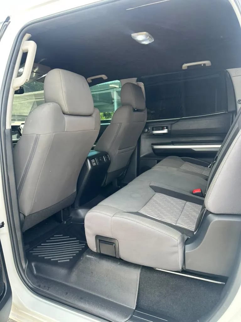 Used 2017 Toyota Tundra SR5 w/ SR5 Upgrade Package RWD image 10