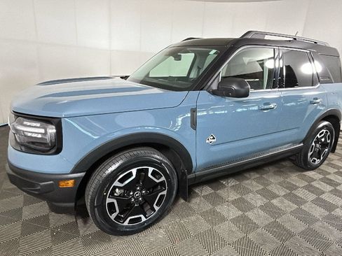 Used 2021 Ford Bronco Sport Outer Banks w/ Outer Banks Package AWD/4WD image 6