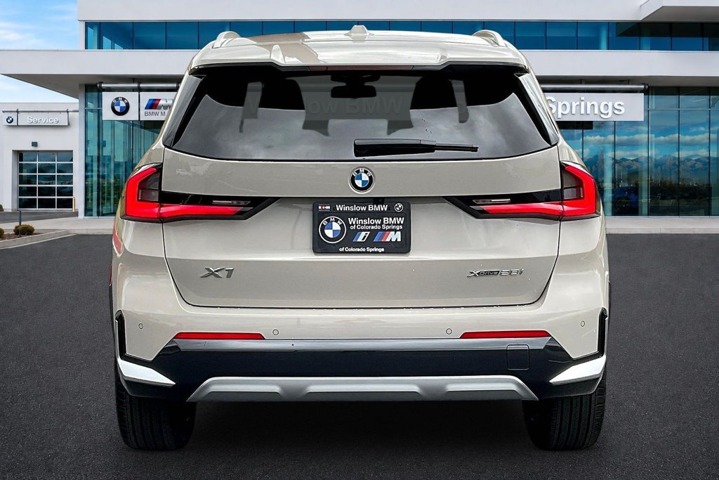 Used 2026 BMW X1 xDrive28i w/ Convenience Package AWD/4WD image 4