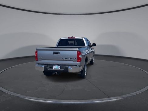Used 2021 Toyota Tundra SR5 w/ SR5 Upgrade Package AWD/4WD image 9