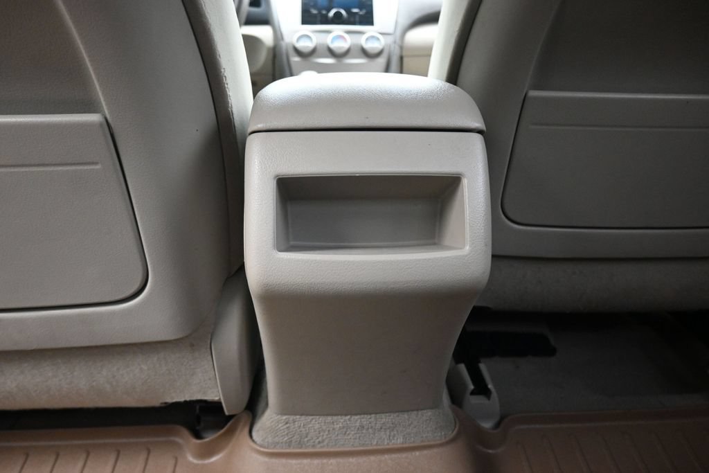 Used 2011 Toyota Camry LE w/ LE Extra-Value Pkg FWD image 30