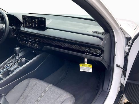 Used 2023 Honda Accord Sport image 18