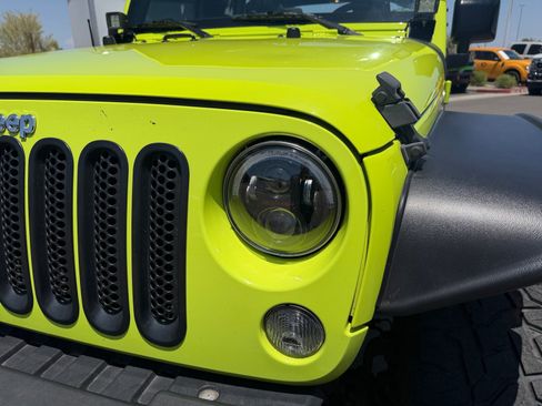 Used 2016 Jeep Wrangler Unlimited Sport w/ Quick Order Package 23S AWD/4WD image 9