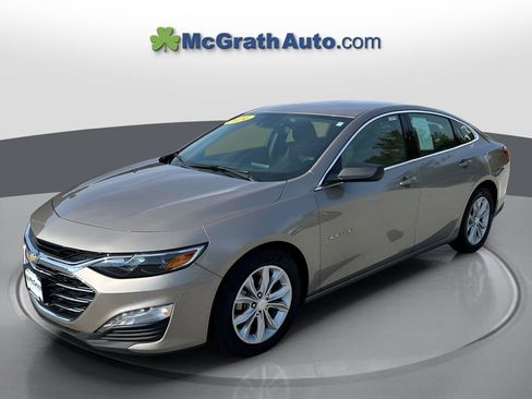 Used 2024 Chevrolet Malibu LT image 3