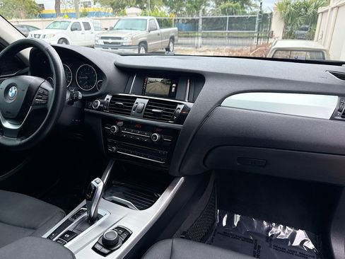 Used 2017 BMW X3 sDrive28i image 32