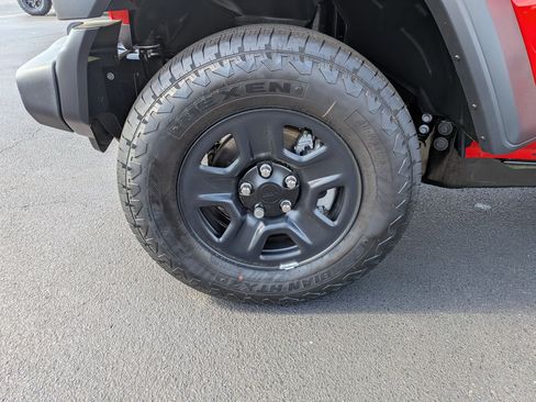 New 2026 Jeep Wrangler Sport AWD/4WD image 9